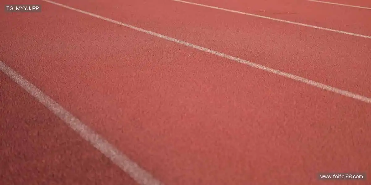 把热爱穿在身上！👕 限量周边，让你的支持永不褪色！